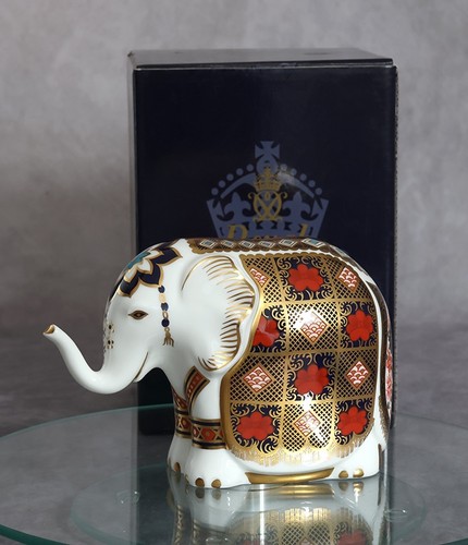 Royal crown derby - royal,
