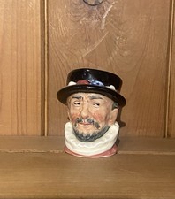 Royal Doulton Small Vintage Character Toby Jug BEEFEATER Miniature