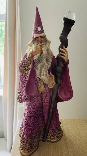 Merllinus ambrosius wizard hap - wizard,