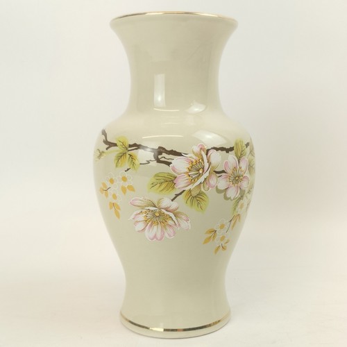 Sadler apple blossom hand - apple,