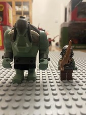 Lego Castle Troll Fantasy Era Giant cas364 and castle troll cas365 from set 7038