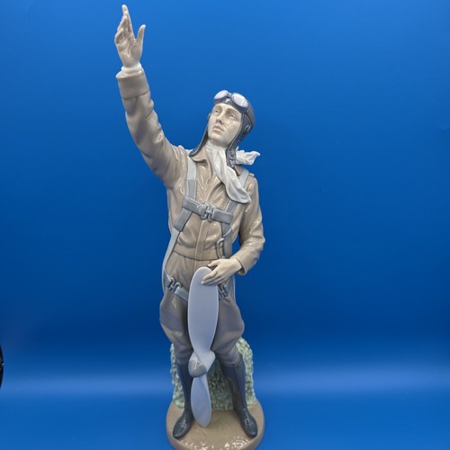 Lladro 5891 the aviator - 5891,