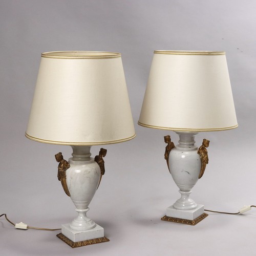 Pair vintage lamps white - lamps,