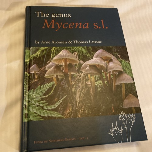 The genus mycenaean - mycenaean, s.1.