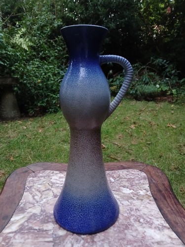 Unusual salt glaze - salt, stoneware