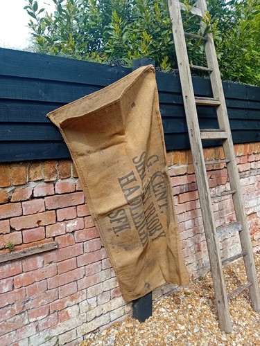 Reserved vintage hessian - ***reserved***,