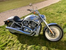 Harley -Davidson .low mileage 1k !!    V Rod