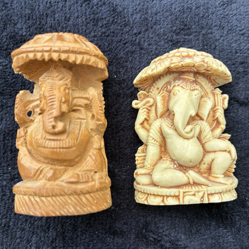 Pair small carved ganesha - of,