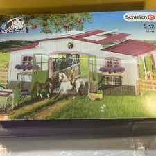 Schleich Horse Club 42344 Riding Centre with Horses