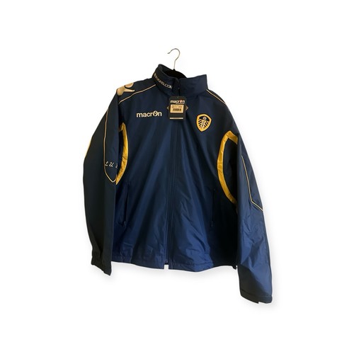 Macron leeds united 2010 - macron, 2010/11