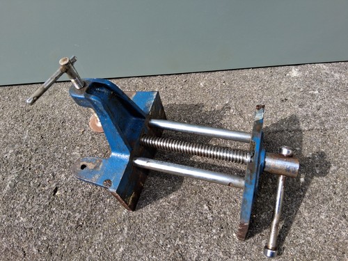 Wood working vice with clamp - wood,