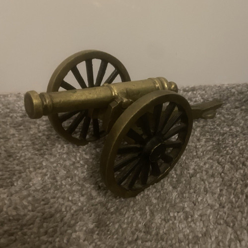 Brass model cannon - brass,