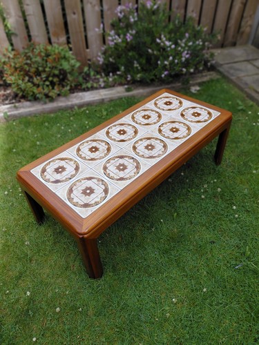 Plan tiled top coffee table - tiled,