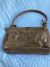Gigi Tan Leather One Handle