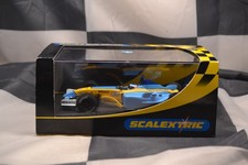 SCALEXTRIC / F1 - RENAULT R23 - JARNO TRULLI - 1/32 SCALE SLOTCAR - C2397