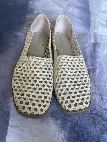 Russell bromley chidden - &,