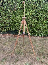 Folding wooden freestanding sketching easel made by daler rowney