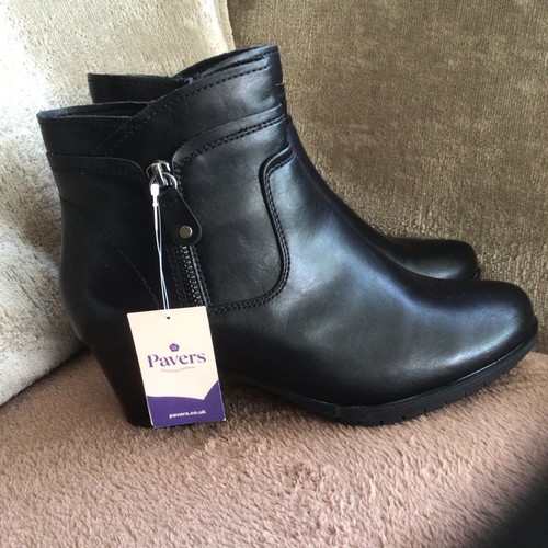 Ladies pavers black - pavers,
