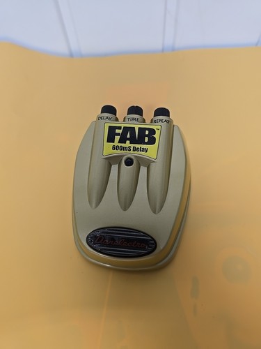 Danelectro fab 600ms delay - 600ms,