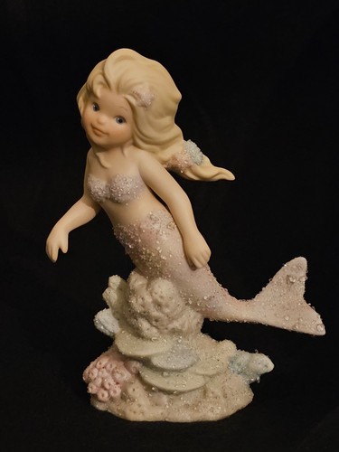 Vintage 1993 enesco coral - 1993,