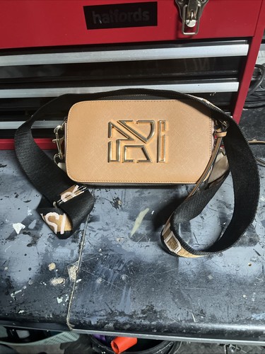 River island bag hardly used - river,