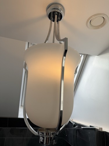 Extra large atrium - large,