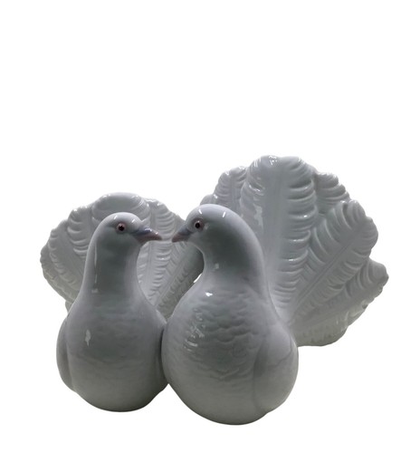 Lladro beautiful couple of - beautiful,