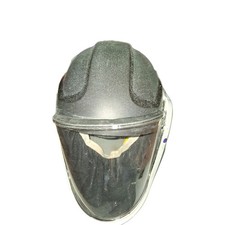 3M Versaflo V-500 AIR FED RESPIRATORY MASK. USED. 5 X NEW VISORS AND  SEPERATOR