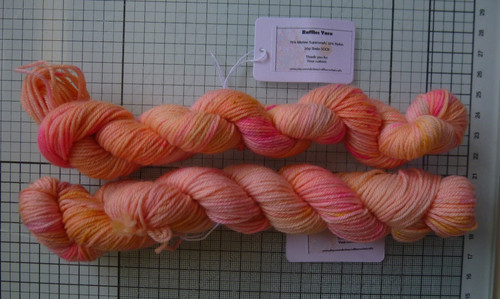 Ruffles yarn x 20g - ruffles, sock