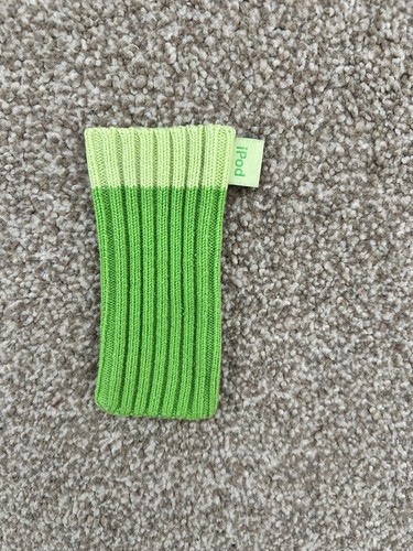 Apple ipod sock green - sock,