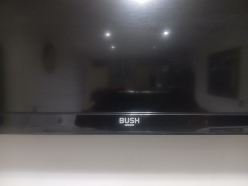 Bush 32in black led - black,