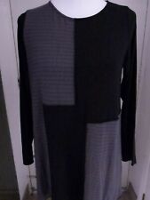 YONG KIM STRIP PANEL TUNIC BLACK GREY SIZE 10   (C029)
