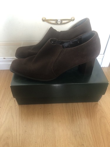 Marks and spencer footglove - spencer,