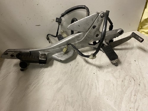 Honda cbf500 2006 footrest - cbf500,