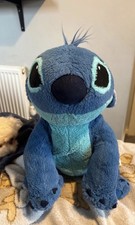 Disneyland 2017 Huge Stitch