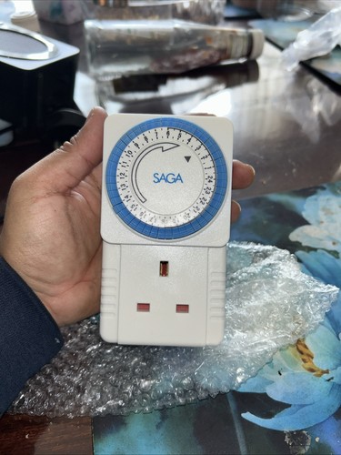 Hour electric mains plug in - plug,