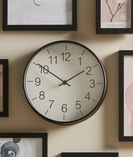 Homelife Wall Mounted Clock