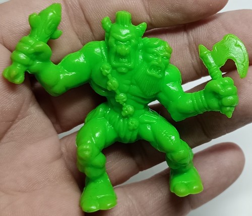 Monster pocket series 4 - series,