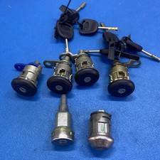 FORD TRANSIT MK3 01.08.93 TO 31.08.94 WHOLE LOCK SET KEYS BARRELS  V95VB3688HC