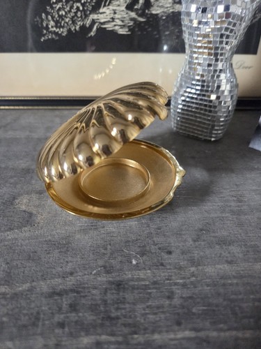 Stunning gold oyster shell - oyster,