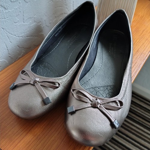 Wide fit ladies shoes size - wide,