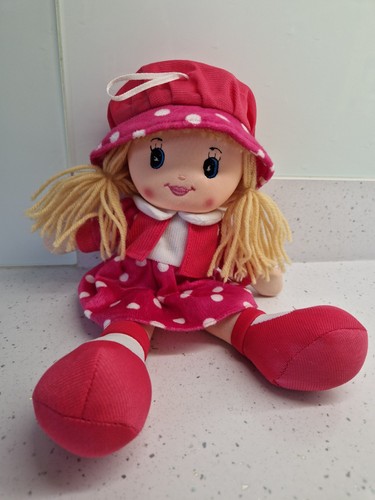 Traditional pink soft ragdoll - traditional,