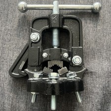 Pipe Vice for Metal Conduit Bender