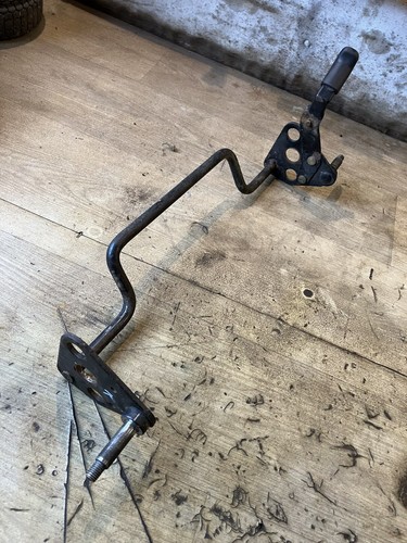 Rear axle and gearbox - rear, cradle