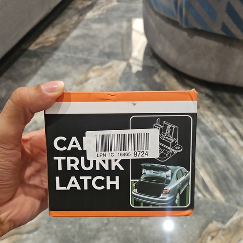 Rear tailgate boot - tailgate, latch