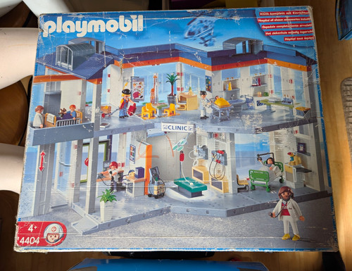 Playmobil 4404 clinic hospital - 4404,