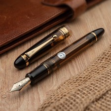 NEW Pilot Namiki Custom 823