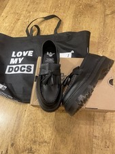 Dr. Martens Adrian Quad Mono