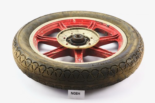 Yamaha 750 1t5 rear wheel - xs,