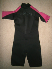 TYPHOON SWARM 3 TEENAGE GIRLS PINK YOUTH XXL 31-33'' CHEST SHORTIE WETSUIT 3MM